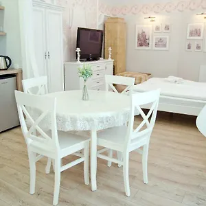 Deluxe In The City Center Апартаменты